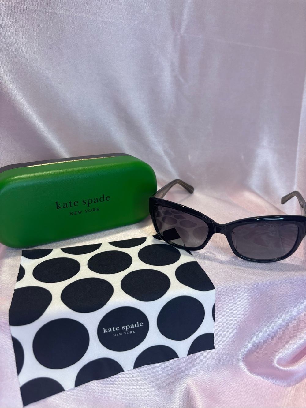 Kate Spade Black/GoldGlitter Women’s Sunglasses with Green Case